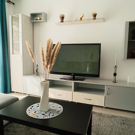 Popasul Dacului Calator Apartment ฮูเนโดอารา ภายนอก รูปภาพ