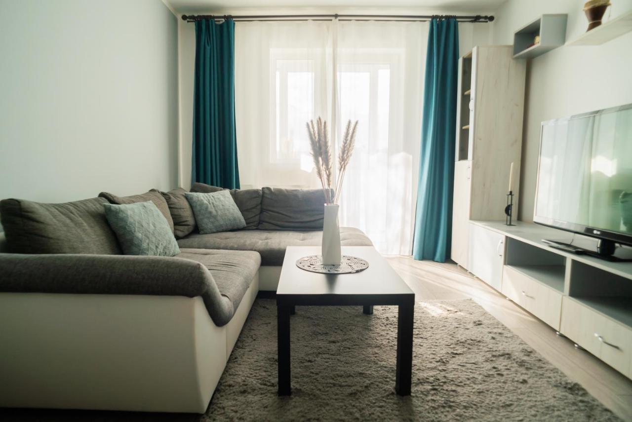 Popasul Dacului Calator Apartment ฮูเนโดอารา ภายนอก รูปภาพ